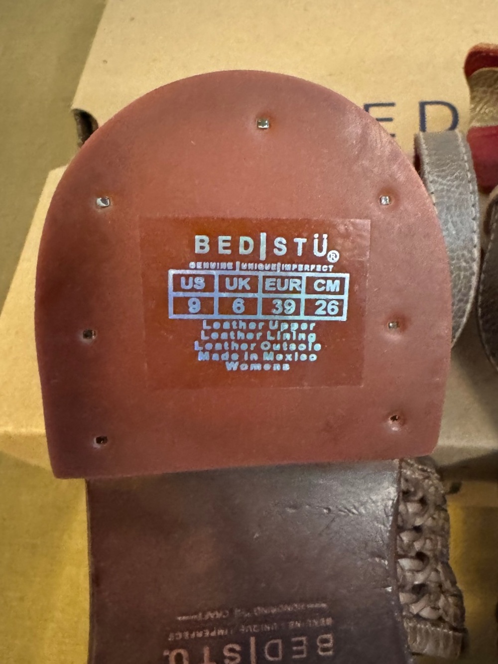 Bed Stu Bethany 2 T-Straps - Picture 6 of 11